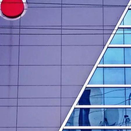 Maruthi Residency Inn & Restaurant Hajdarabad Zewnętrze zdjęcie